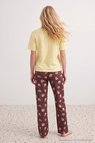 Trendyol Pyjama in Bruin