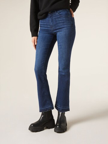 CALZEDONIA Flared Jeans in Blau: Vorderseite