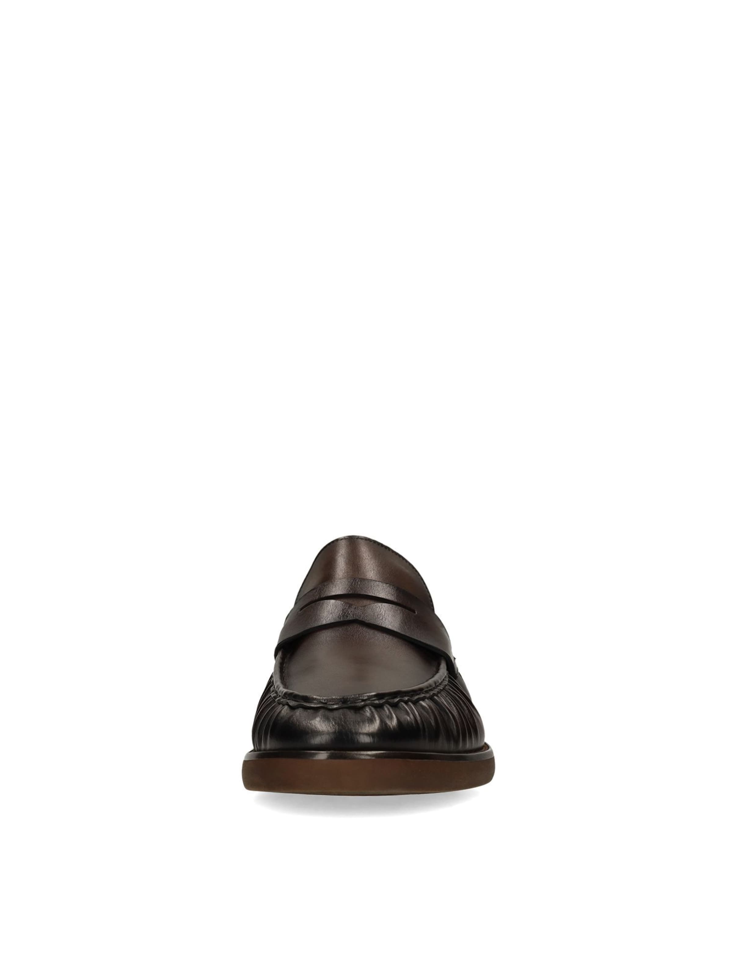 MANFIELD Classic Flats in Brown