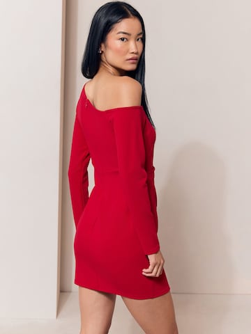Lipsy - Vestido en rojo