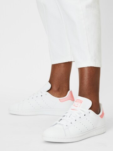 Baskets basses 'Stan Smith' ADIDAS ORIGINALS en blanc : devant