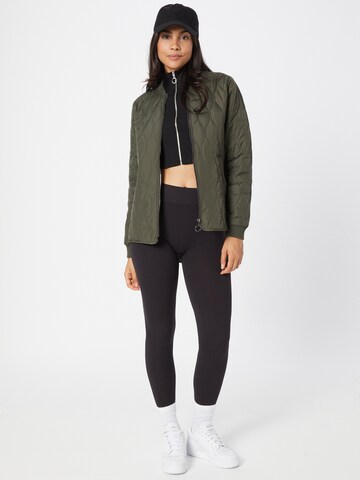 Veste mi-saison 'Rheanna' Global Funk en vert