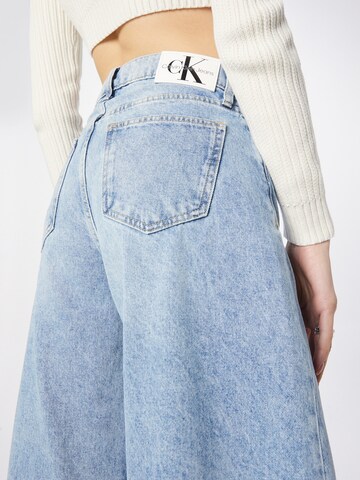 Calvin Klein Jeans Wide Leg Jeans in Blau