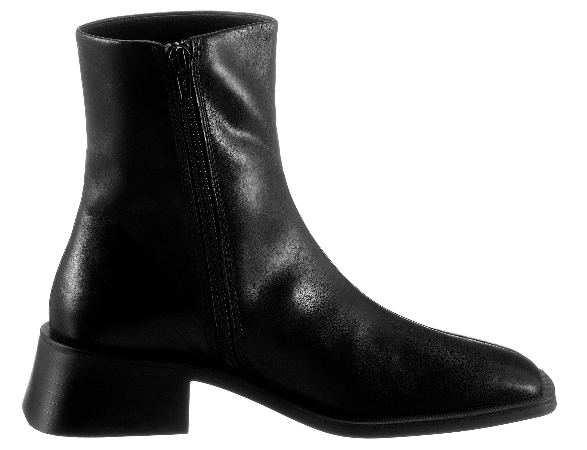 Botine 'Blanca' de la VAGABOND SHOEMAKERS pe negru