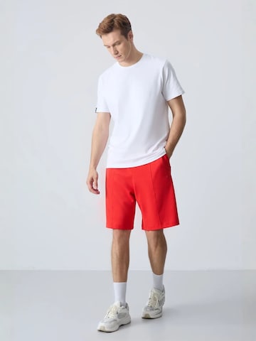 Tommy Life - Regular Calças de desporto em vermelho
