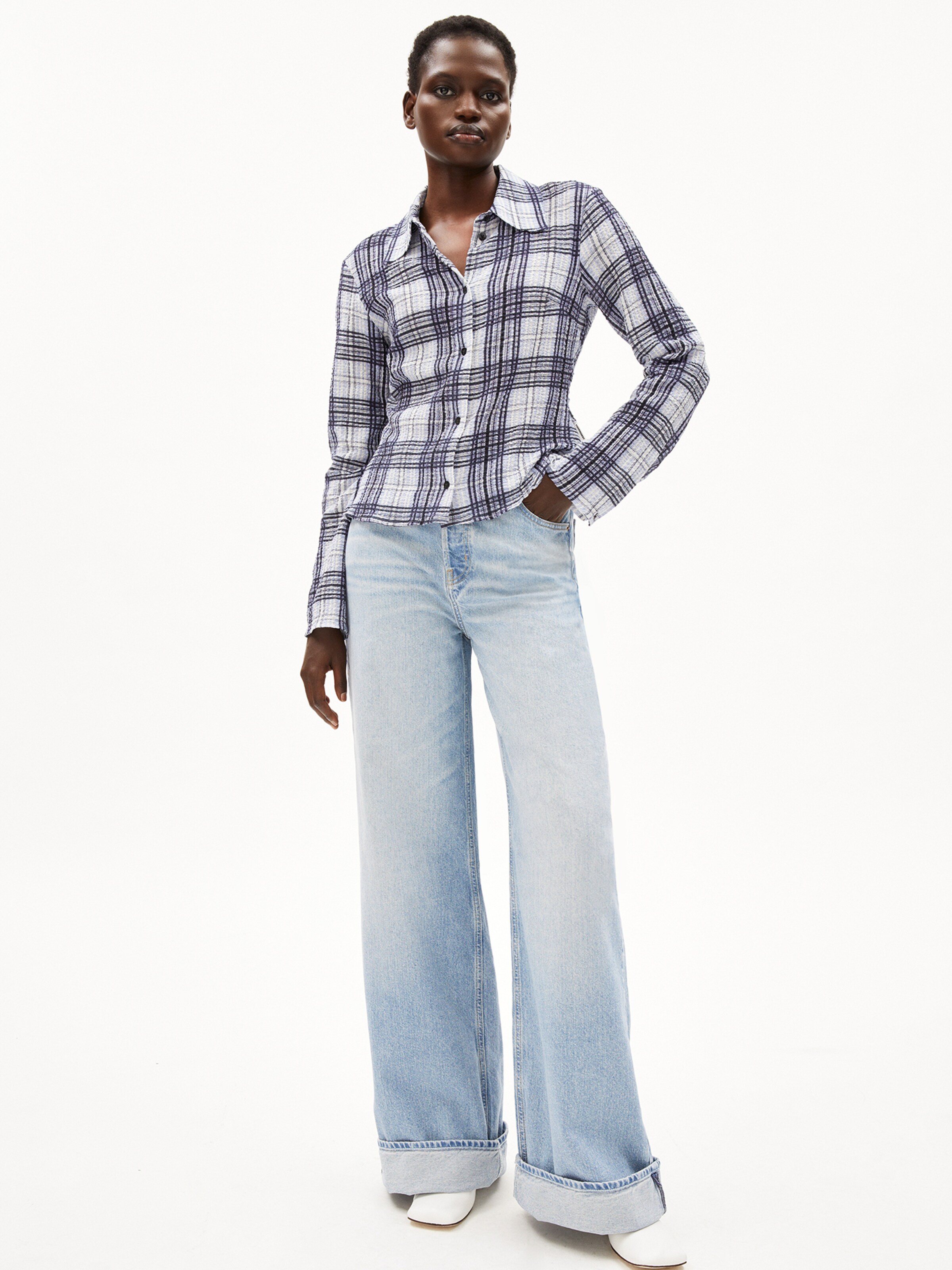 ARMEDANGELS Bluse ' FJAANIA CHECK ' in Blau: Vorderseite