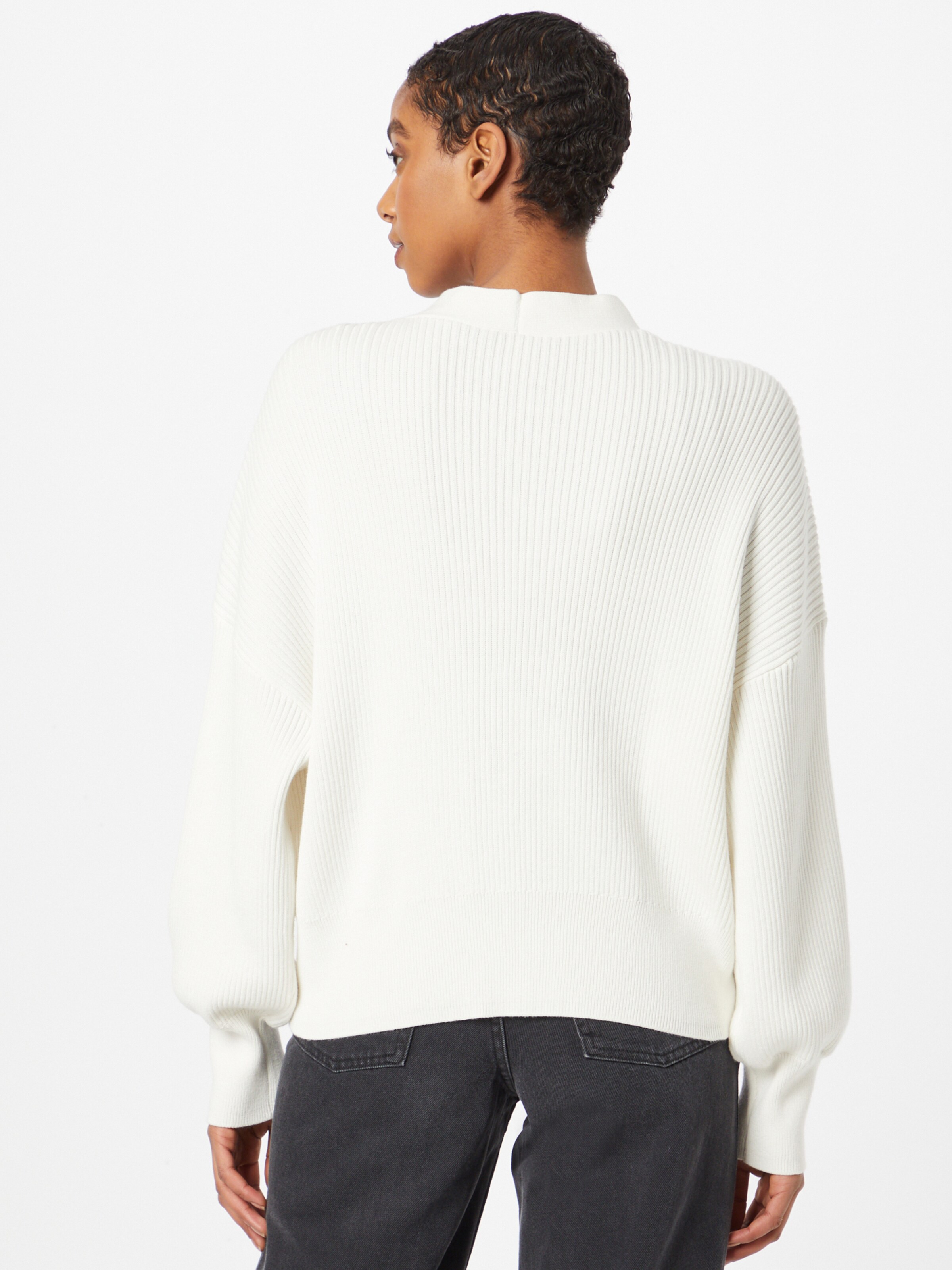 EDC BY ESPRIT Knit Cardigan in White 