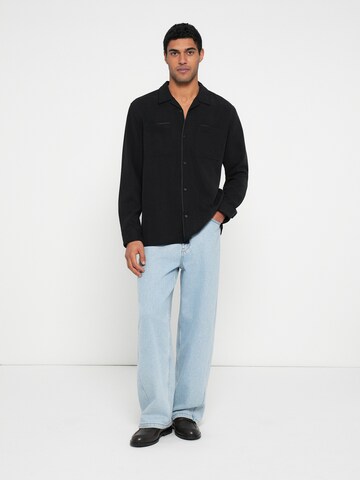 Calvin Klein Klasický střih Košile – černá