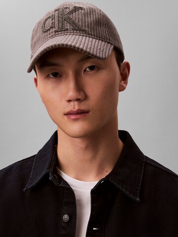 Calvin Klein Cap in Grau