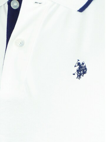 Maglietta di U.S. POLO ASSN. in bianco