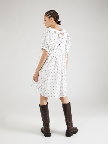 Robe 'SLFZURA' SELECTED FEMME en blanc