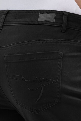 Soccx Regular Jeans in Black