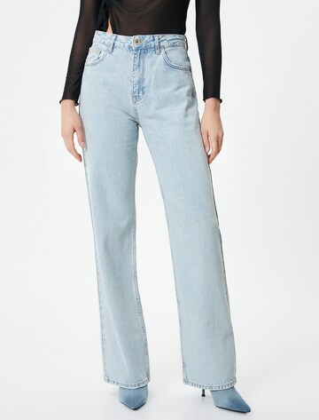 Koton Loosefit Jeans in Blauw: voorkant