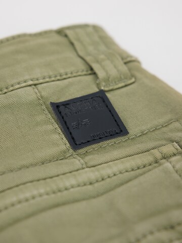 ALPHA INDUSTRIES Конический (Tapered) Штаны в Зеленый