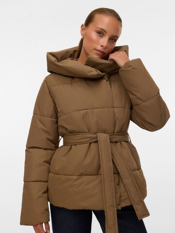Veste d’hiver 'MIA' VERO MODA en marron : devant
