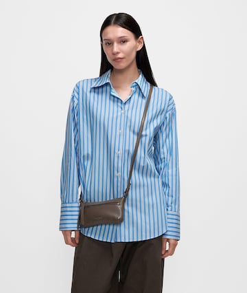 Liebeskind Berlin Crossbody bag in Brown: front