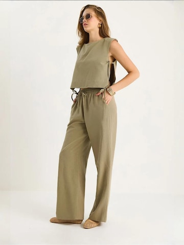 Bianco Lucci Broekpak in Groen