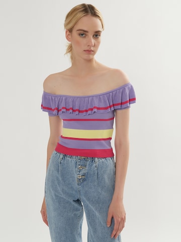 Influencer Knitted Top in Purple: front