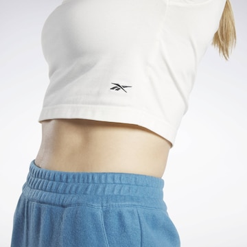 Reebok T-shirt i vit