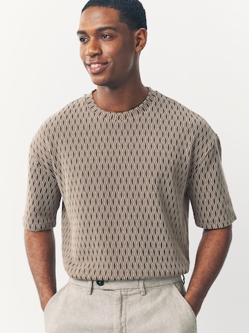 Next Shirt in Beige: voorkant