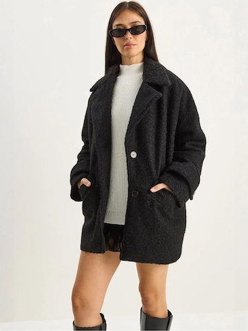 Bianco Lucci Mantel in Schwarz