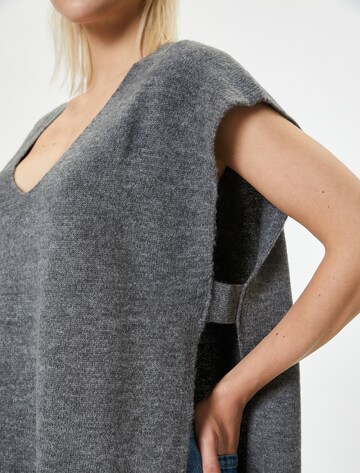Koton Sweater in Grey