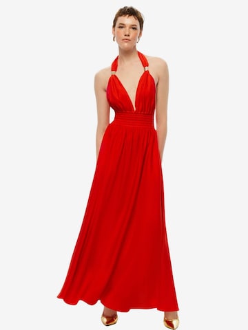 NOCTURNE Βραδινό φόρεμα σε κόκκινο: μπροστά