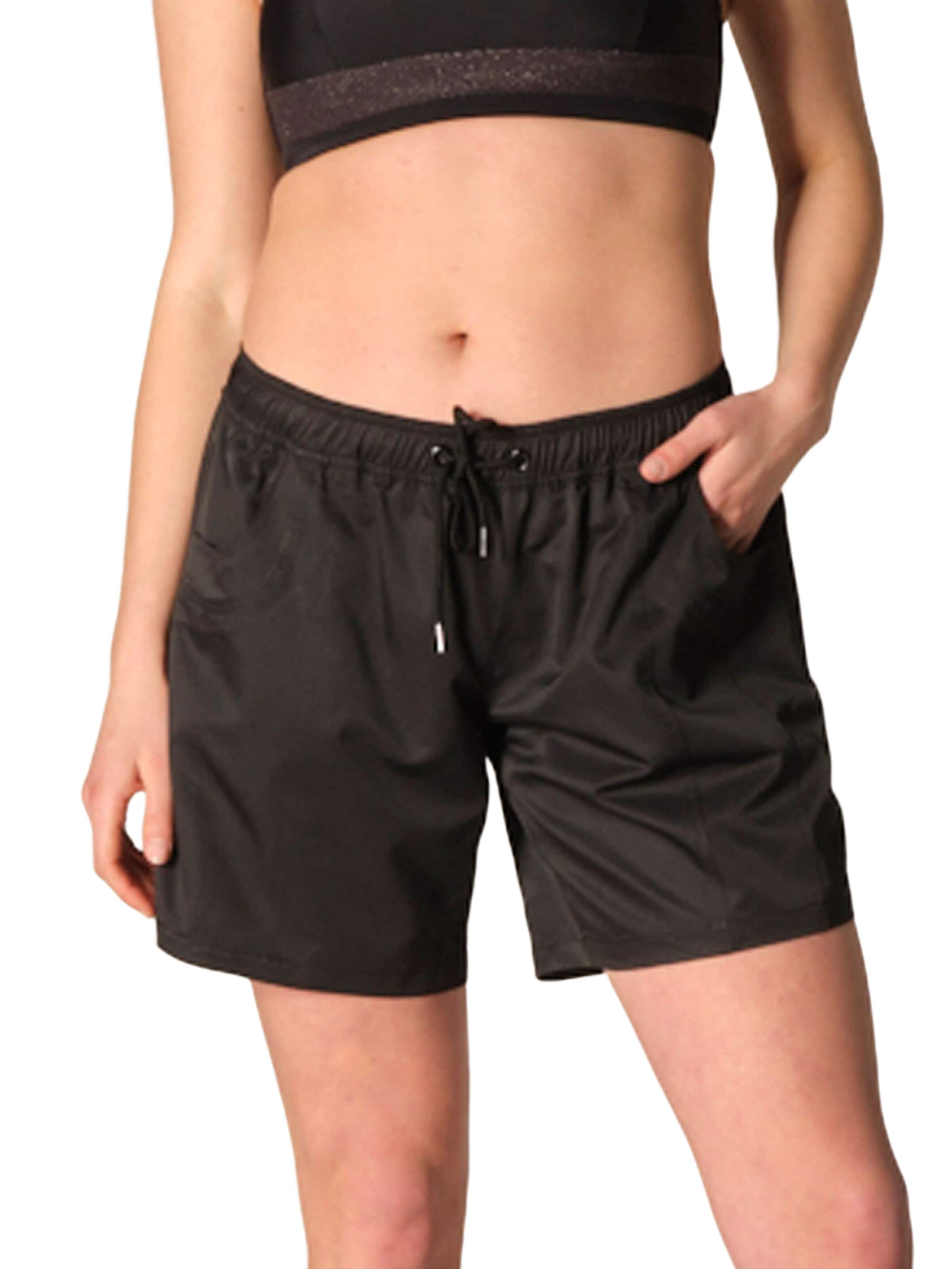 C&City Badeshorts in Schwarz: Vorderseite