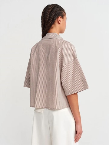 Maglietta di Dilvin in beige