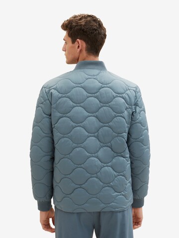 TOM TAILOR Prehodna jakna | modra barva