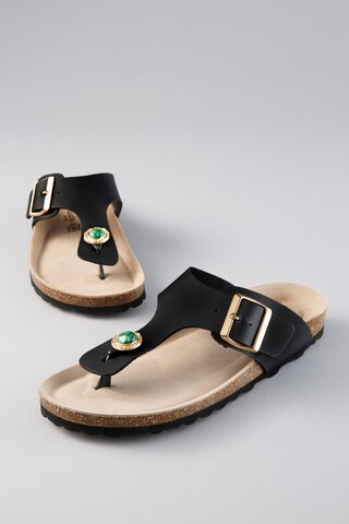 Aniston T-Bar Sandals in Black