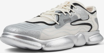 Baskets basses 'Karst' CAMPER en blanc : devant