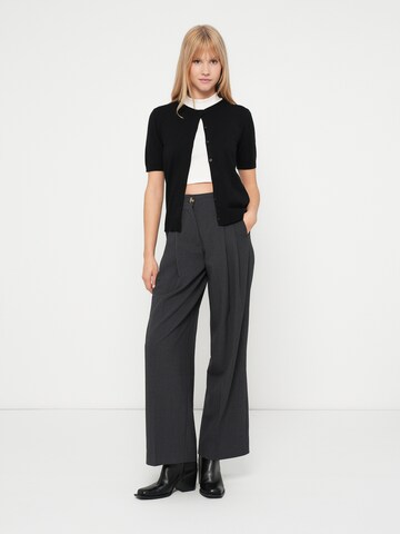 Cardigan 'PCNORA' PIECES en noir