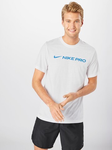 NIKE Regular fit Functioneel shirt in Wit: voorkant