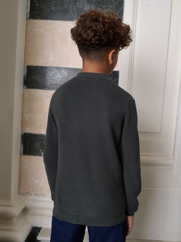 Next Пуловер в зелено