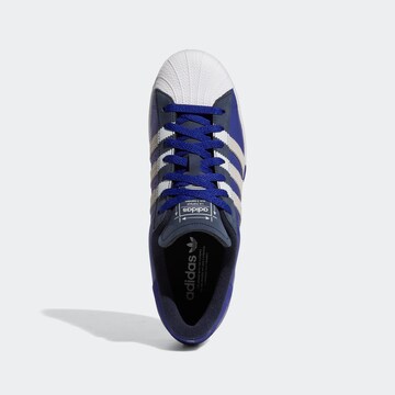 ADIDAS ORIGINALS Sneaker in Blau