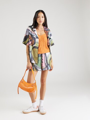 Haut 'Flora' ABOUT YOU en orange