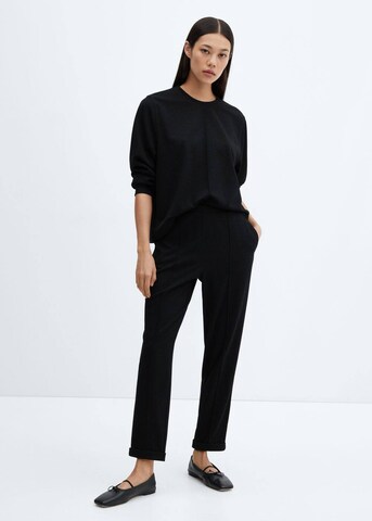 MANGOSweater majica 'Pique' - crna boja