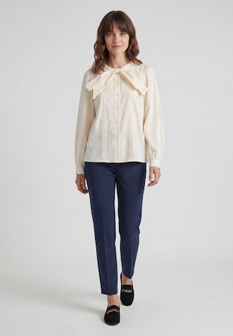 Usha Blouse in Beige