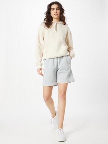 Esmé Studios Regular Shorts in Grau