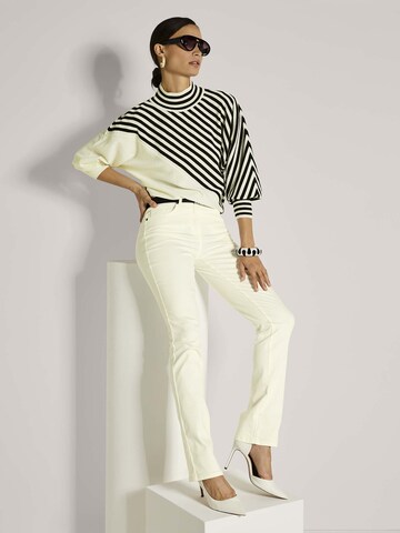 MADELEINE Pullover in Weiß