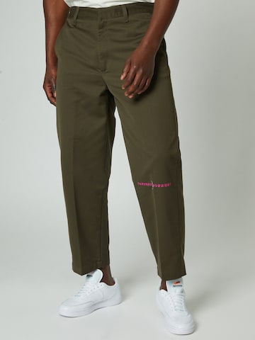 Pacemaker Loose fit Pleated Pants 'EDWIN' in Green: front