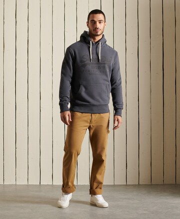 Superdry - Sudadera en gris