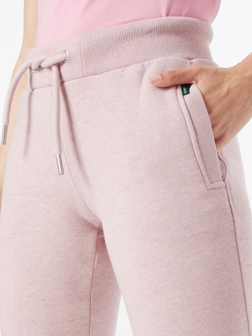 Superdry Tapered Broek in Roze