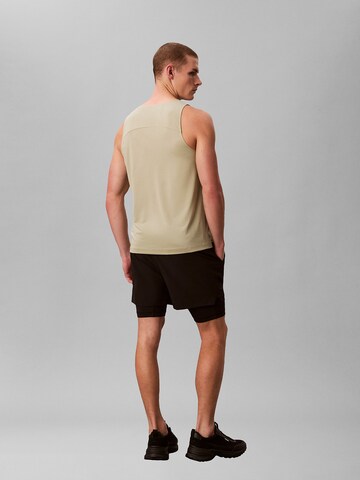 T-Shirt Calvin Klein en gris