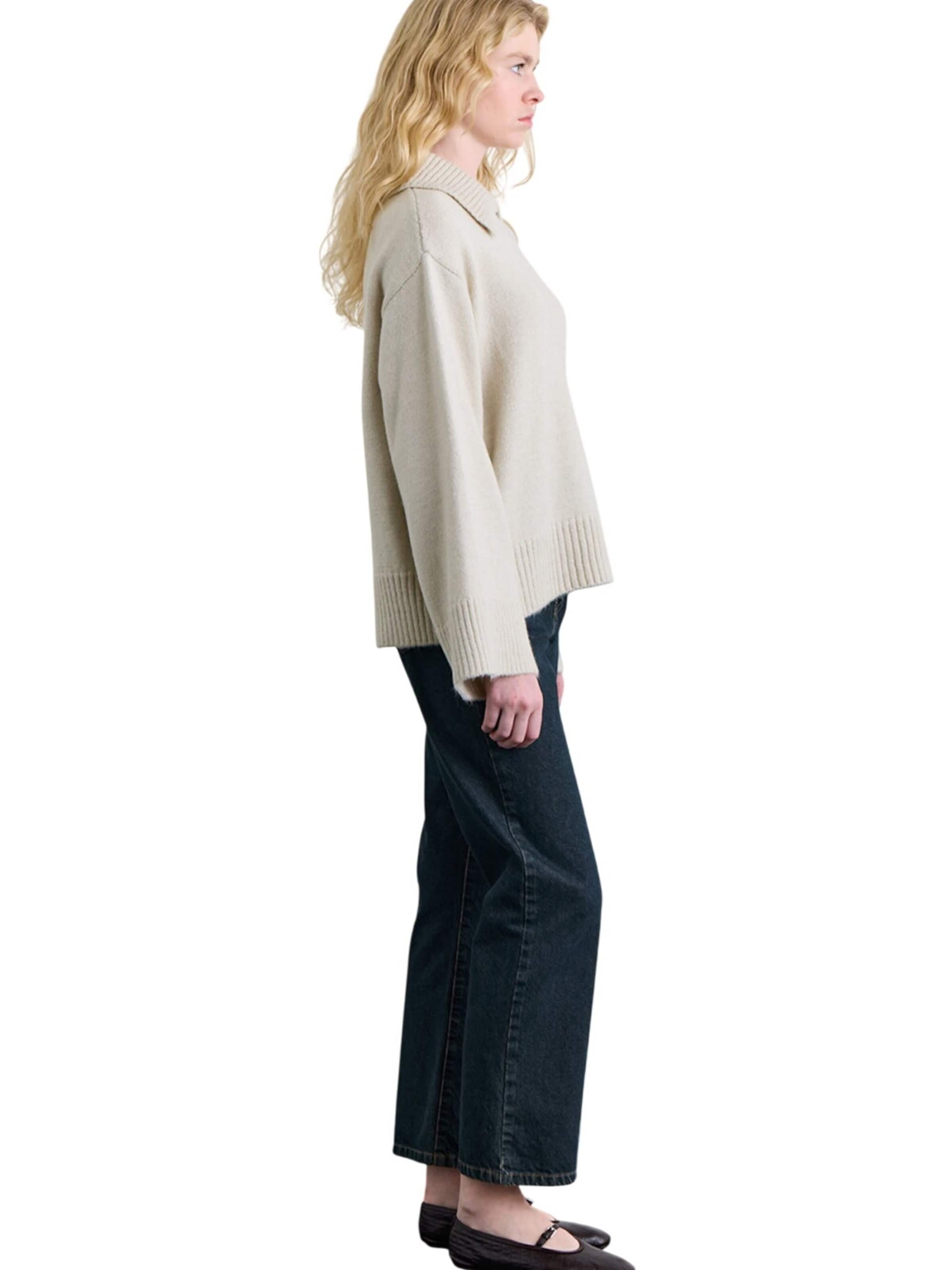 MANUKA Sweater in Grey