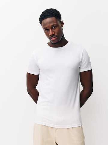 Next Shirt in White: front