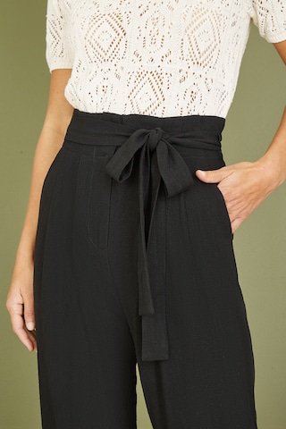 Regular Pantalon Yumi en noir