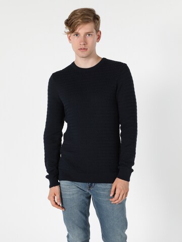 Colin's Trui in Blauw: voorkant