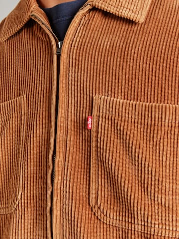 LEVI'S ® Демисезонная куртка в Коричневый